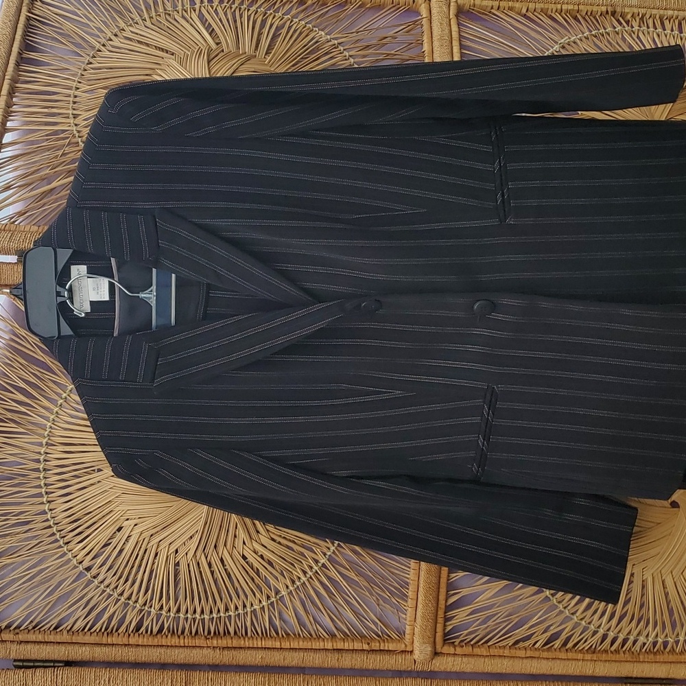 Ladies Worthington  Size 10 Black  w/Pink Stripes